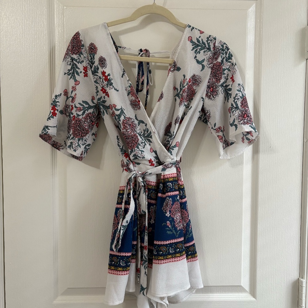 Patterned Romper with Waist Belt